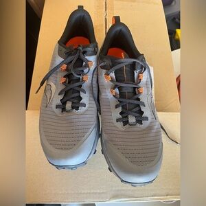 Saucony Men's Peregrine 12.5 GTX trail running shoes